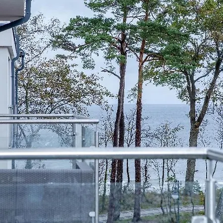 Klifowa 27 *